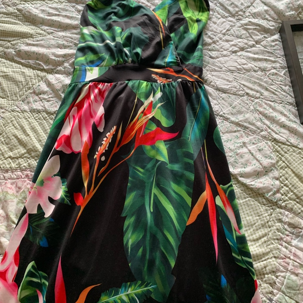Never been worn sexy sun dress